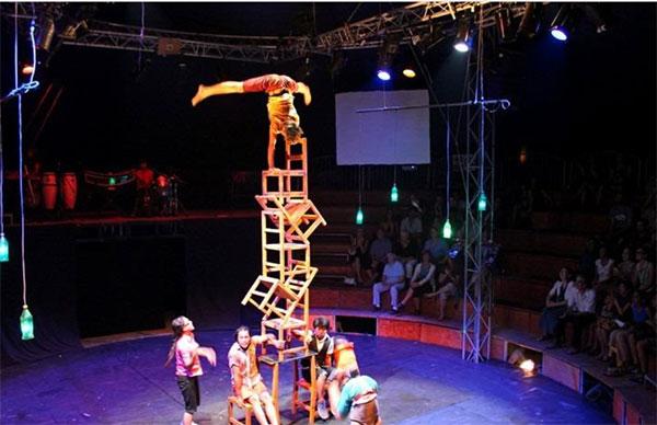 spectacle cirque Cambodge