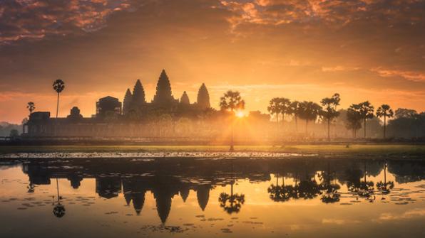 Rendez-vous à 5h du matin à Angkor Wat pour admirer le phénomène naturel.