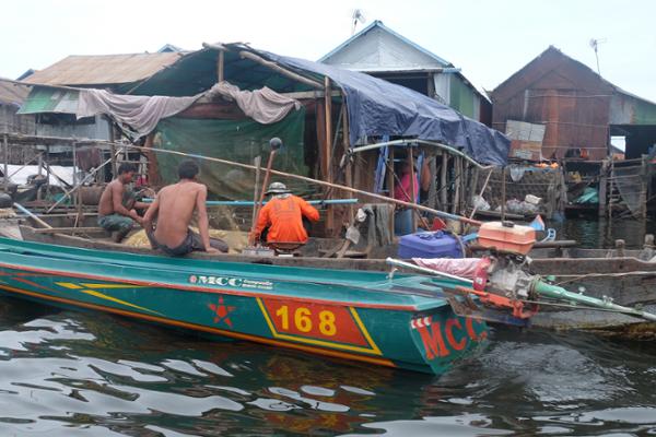 L'odyssée flottante de Kompong Phluk