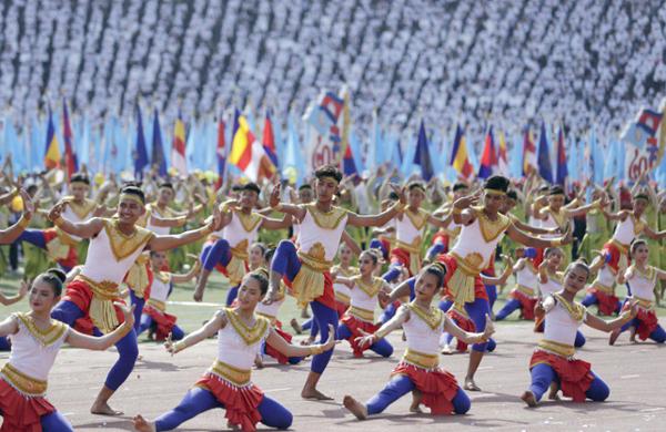 Reportage photographique : commémoration des 40 ans de la libération du régime khmer rouge (AKP)